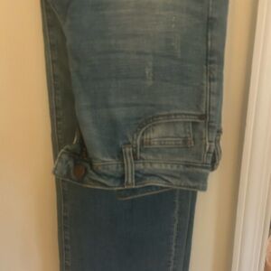 Women’s Blue Jeans